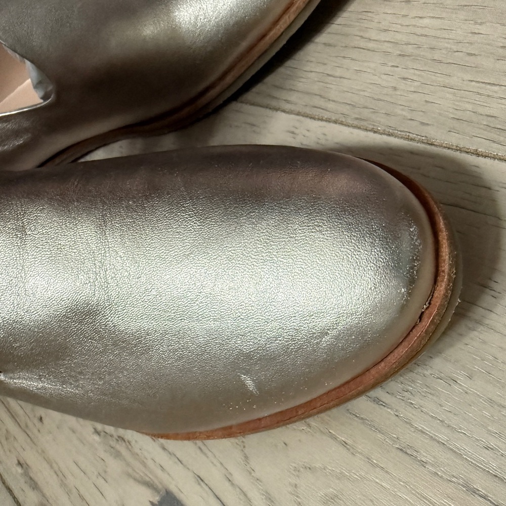 Seychelles Shimmering Gold Slip-Ons - Picture 8 of 9